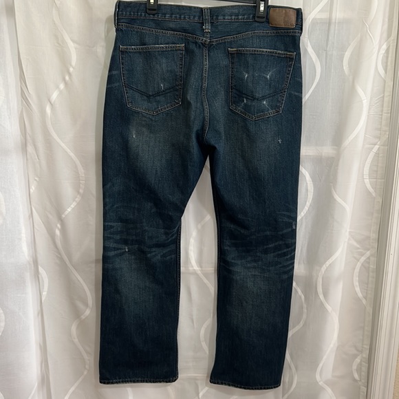 Bullhead, Wilshire Lightly Distressed, Bootcut Jeans, Size 38X32 - Picture 3 of 6